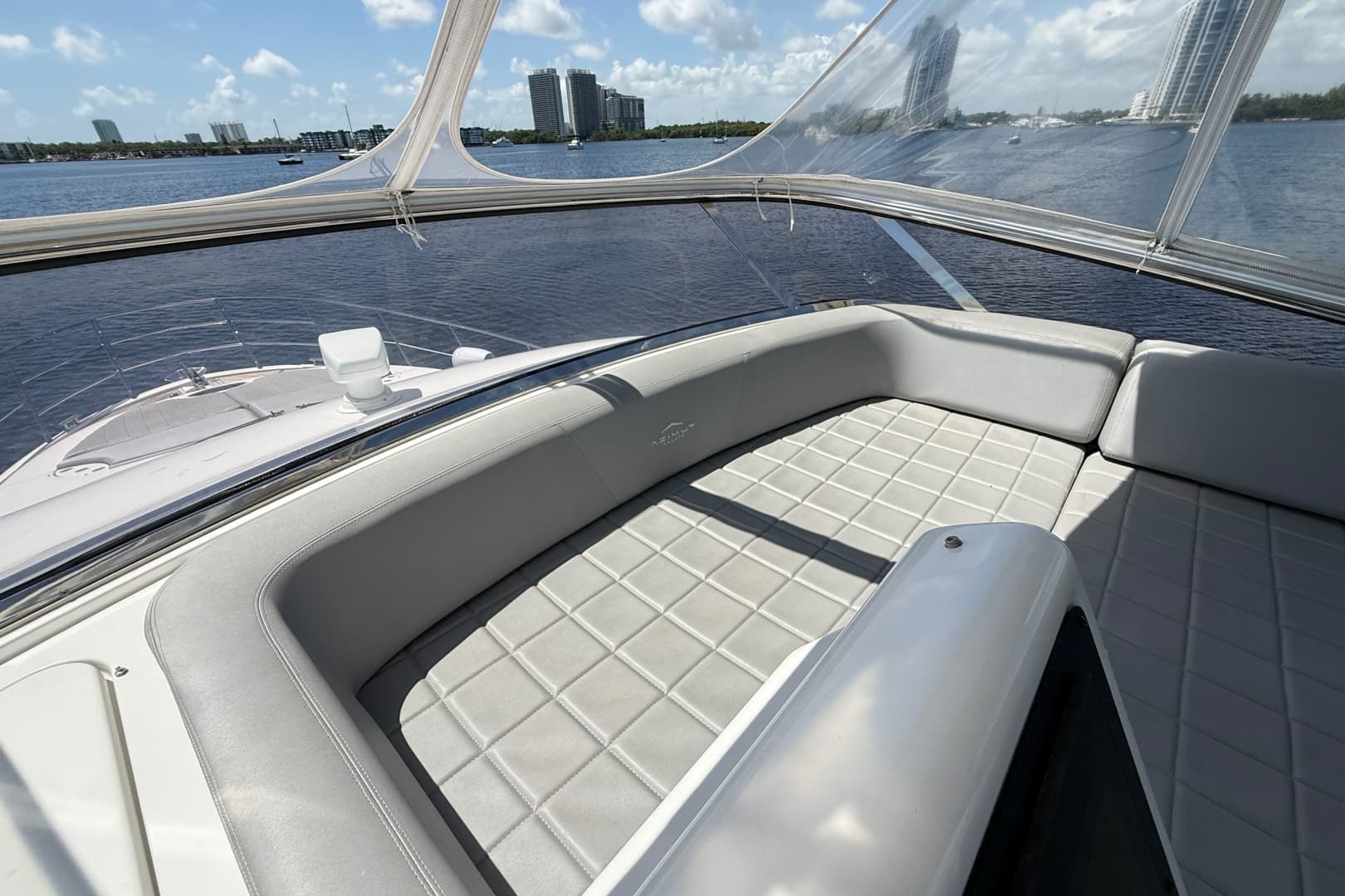 2015 Azimut 54