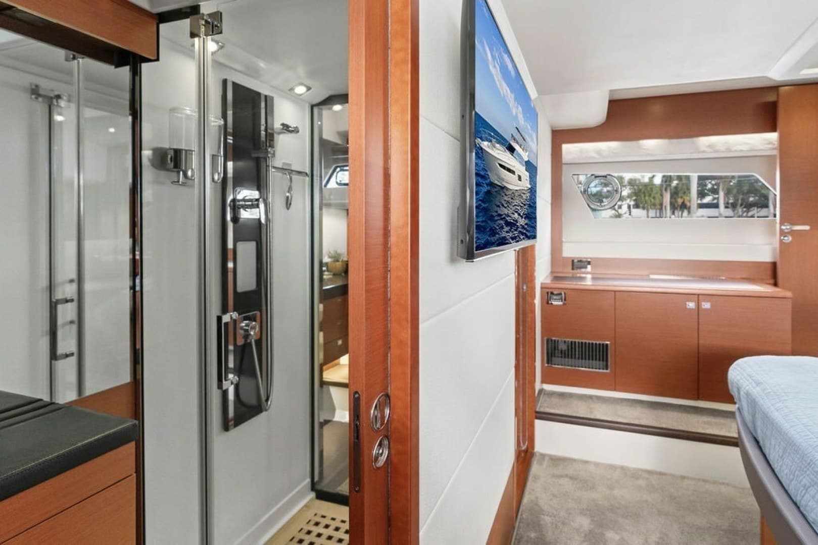 2015 Prestige 550