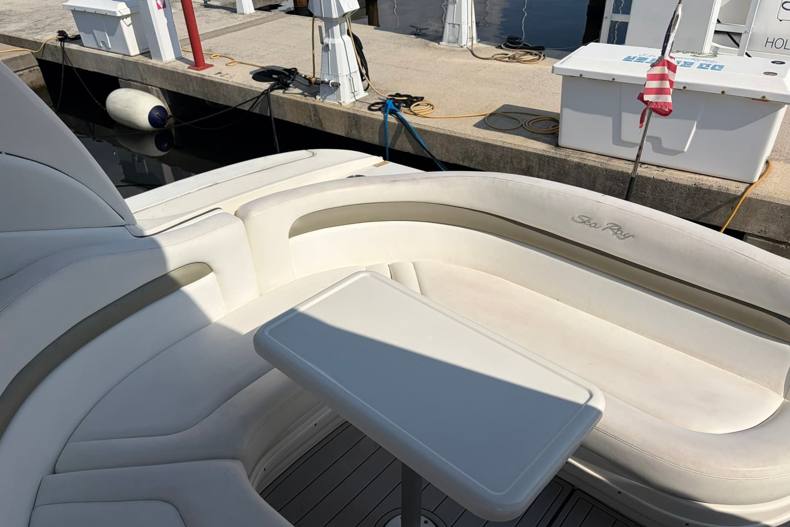 2006 Sea Ray Sundancer 320