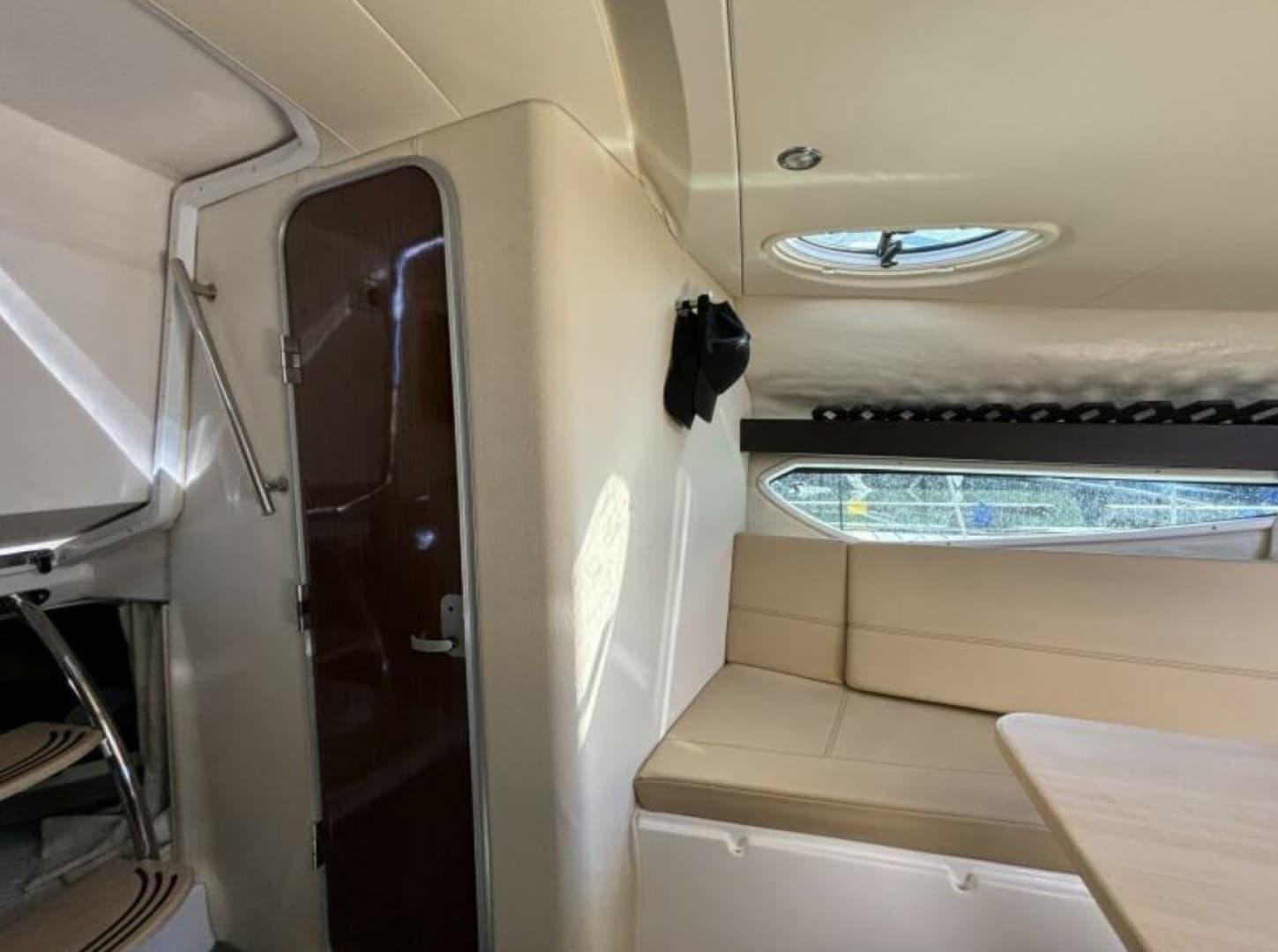 2014 Regal 28 Express