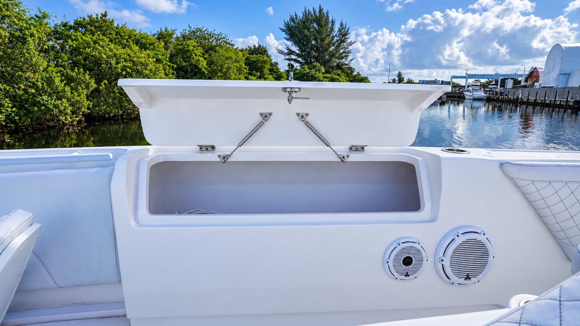 2019 Intrepid 40 PANACEA