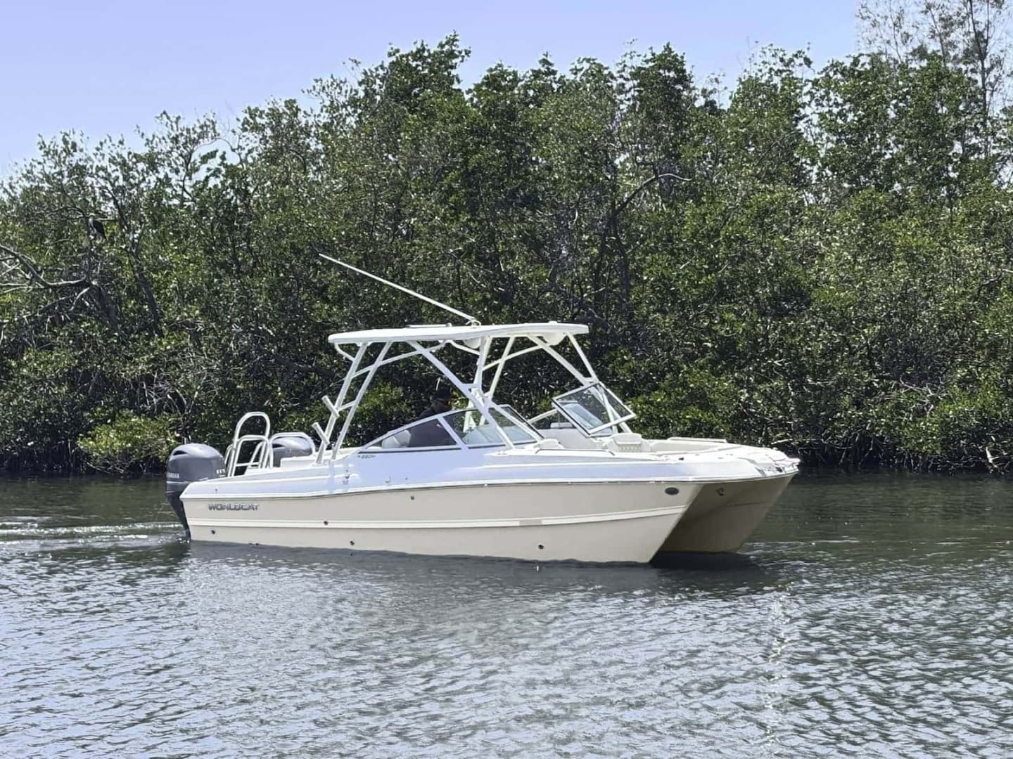 2020 World Cat 230 SD