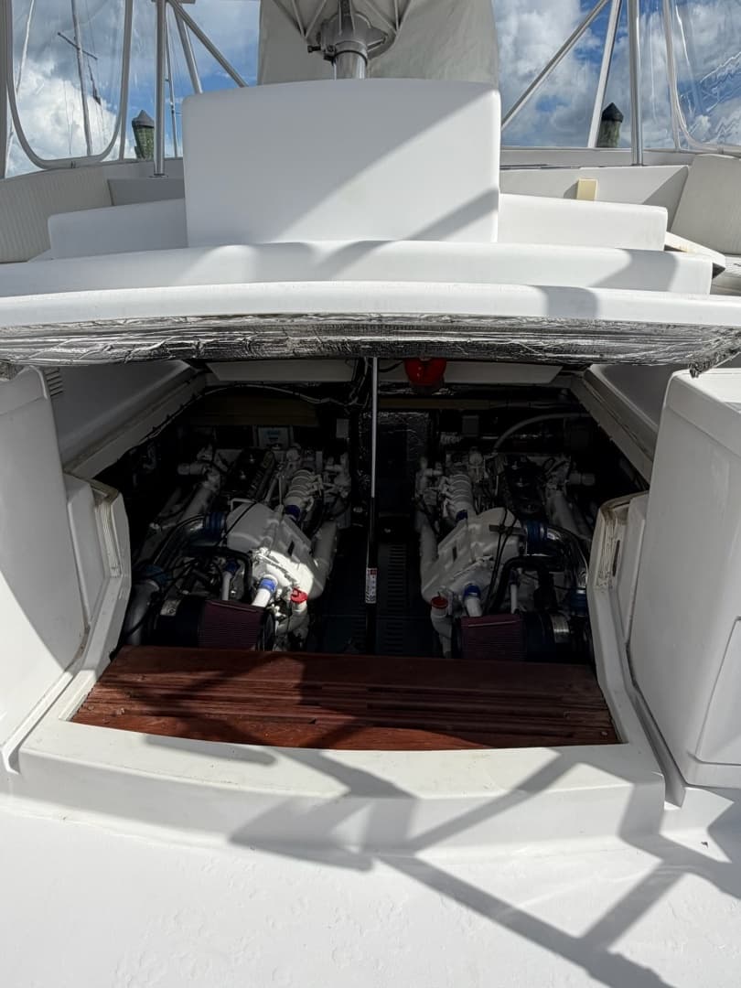 1998 Luhrs 40 Open