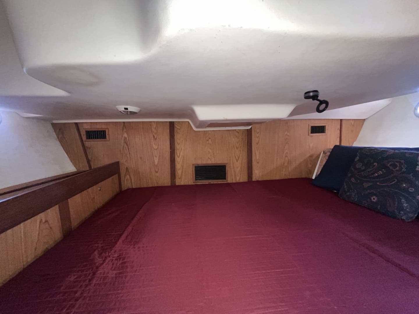 2000 Hunter 410