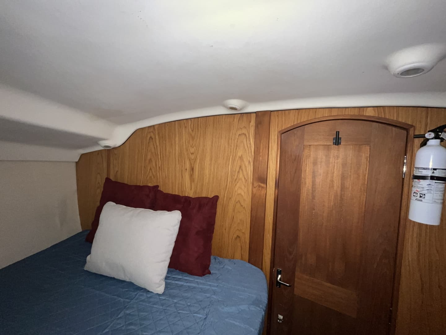 2000 Hunter 410