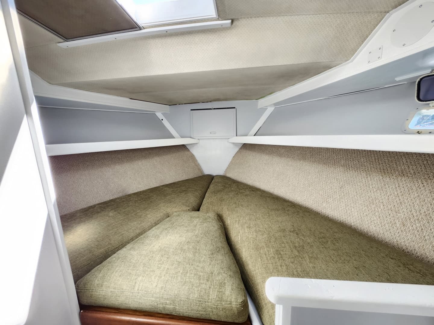 1977 Viking 43 DC
