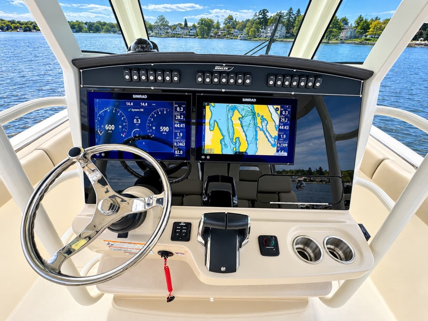 2024 Boston Whaler 330 Outrage