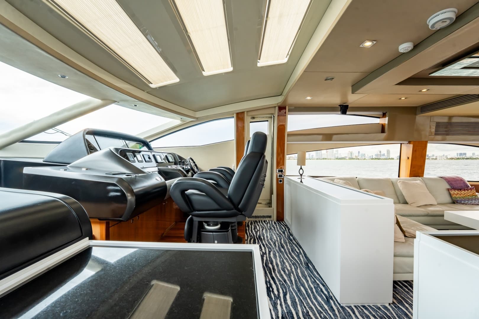 2009 Sunseeker Predator 84