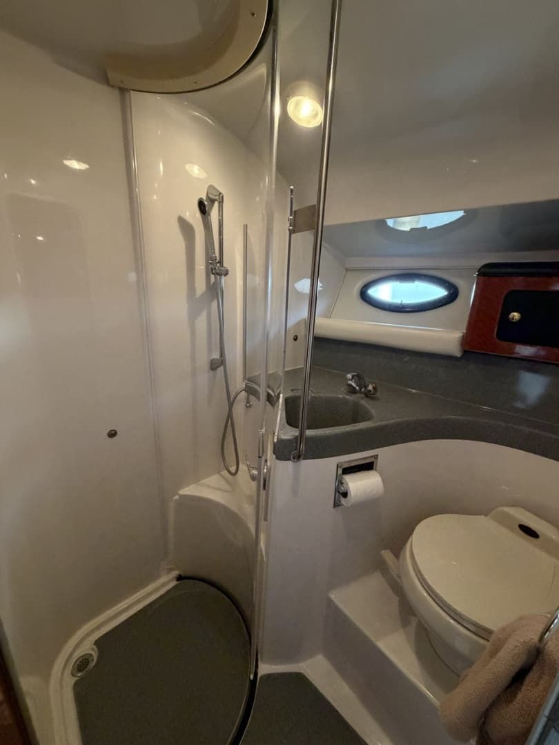 2002 Wellcraft 3700 Martinique