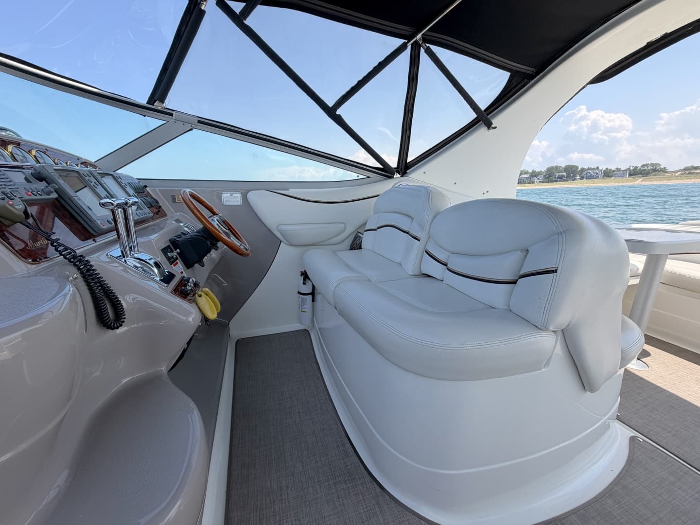 2002 Wellcraft 3700 Martinique