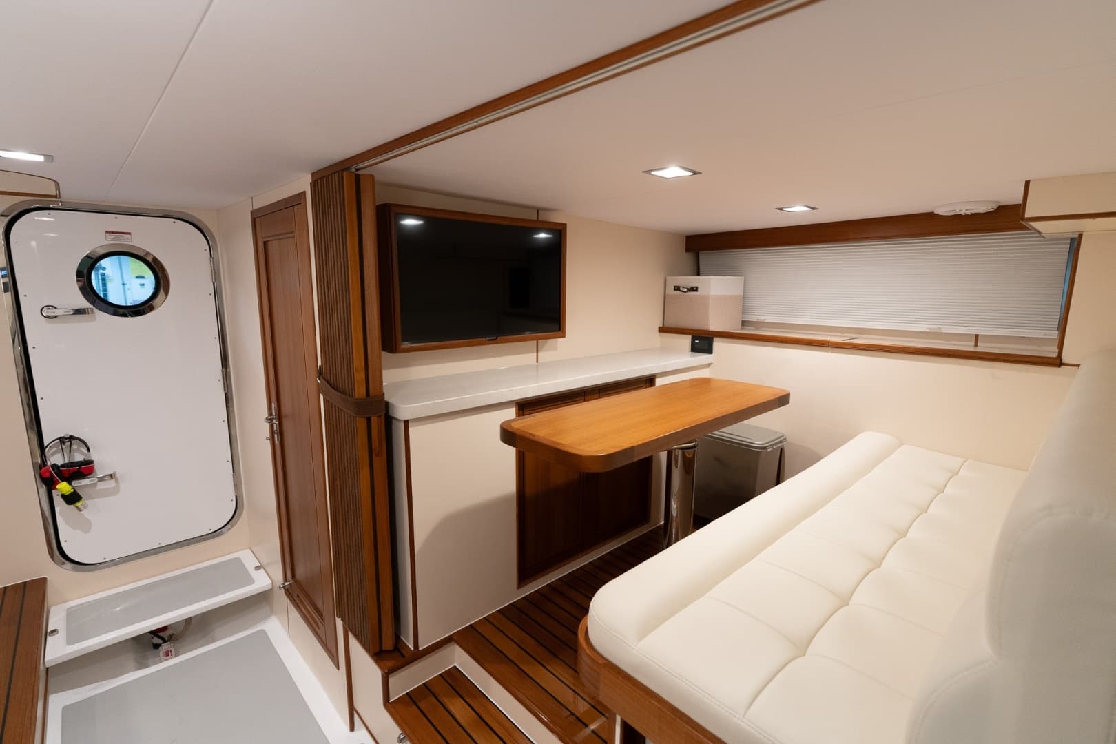 2025 Marlow Explorer 70E MkII-CB