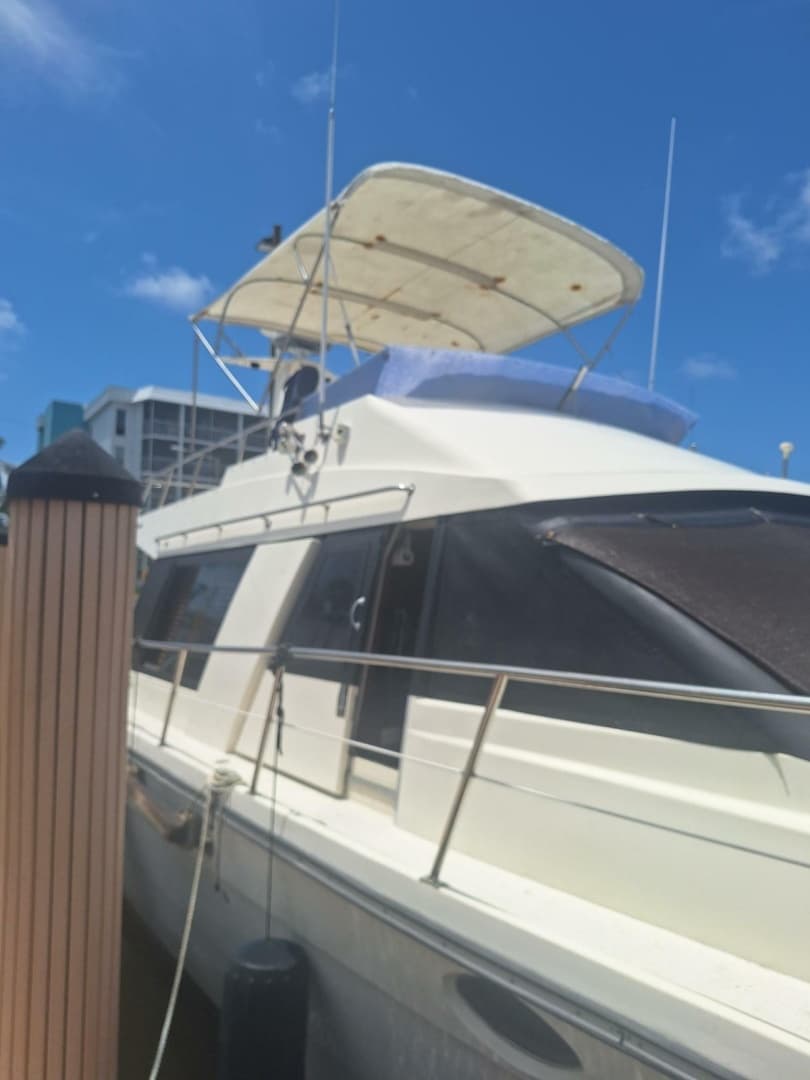 1988 Birchwood 44TS Motor Yacht