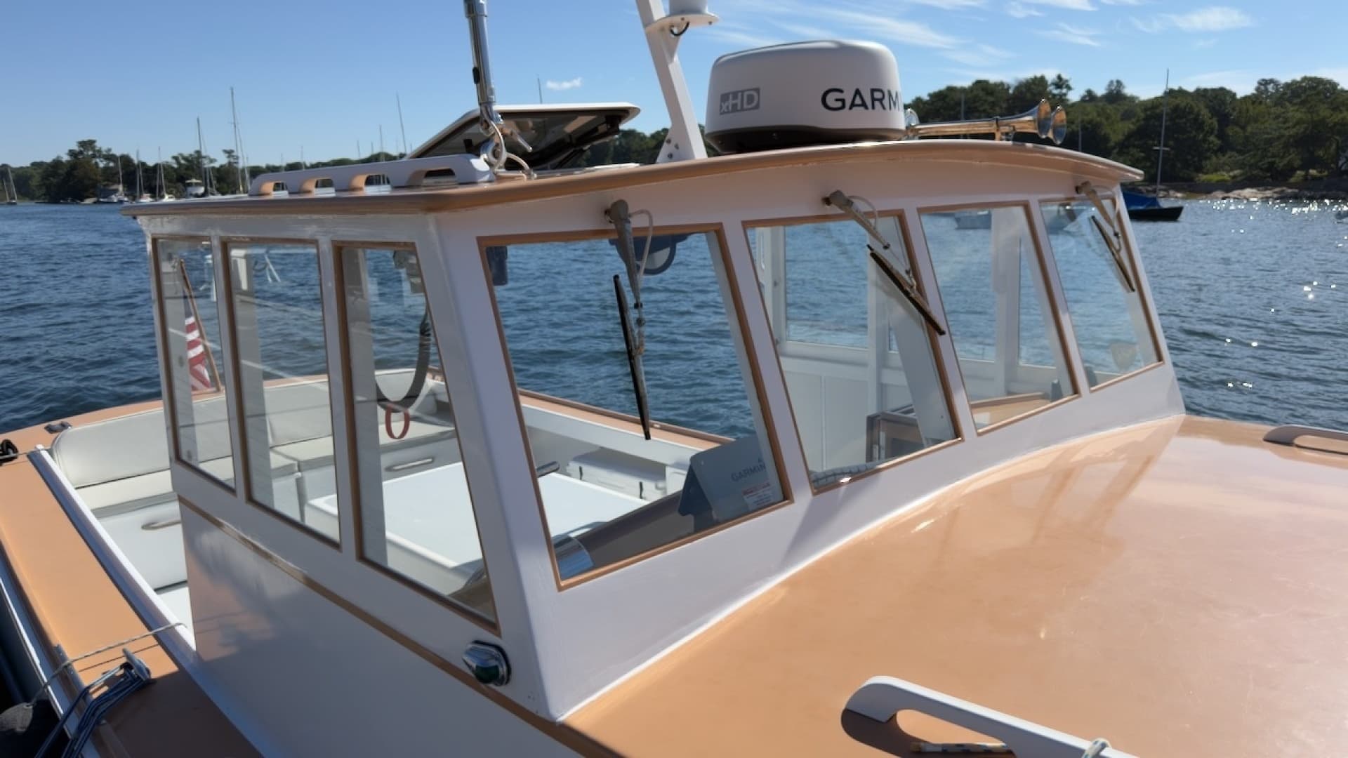 1985 Holland 32