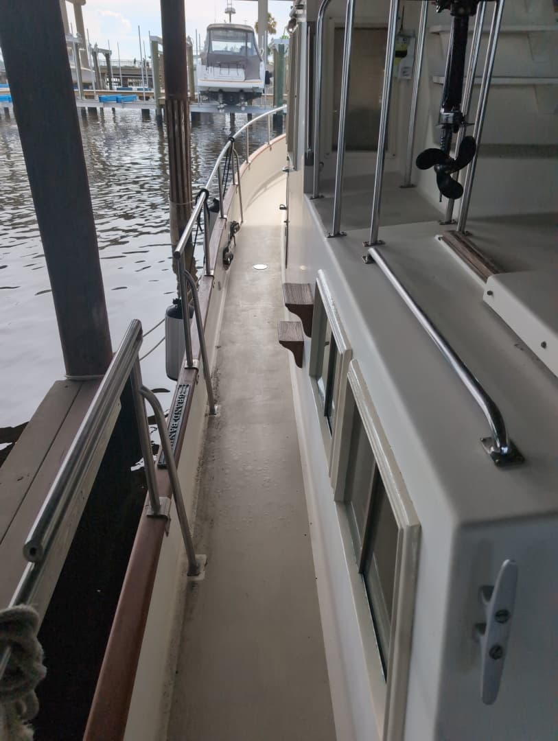 1990 Grand Banks 36 Classic