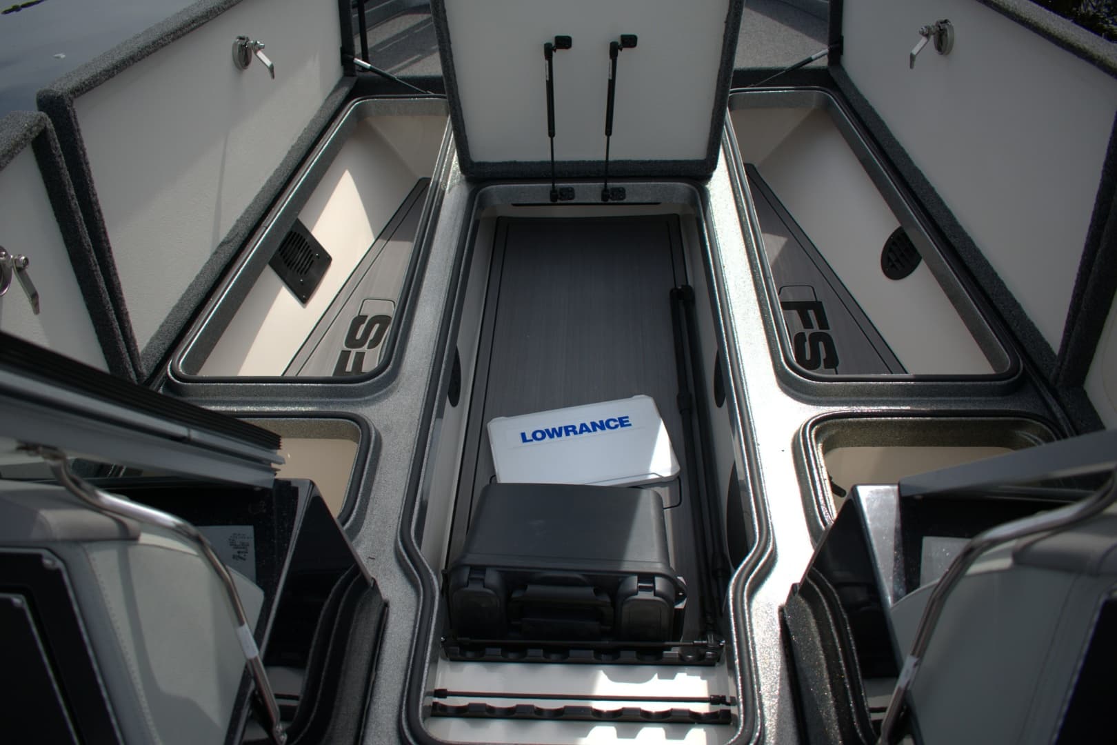 2023 Ranger 622FS Pro