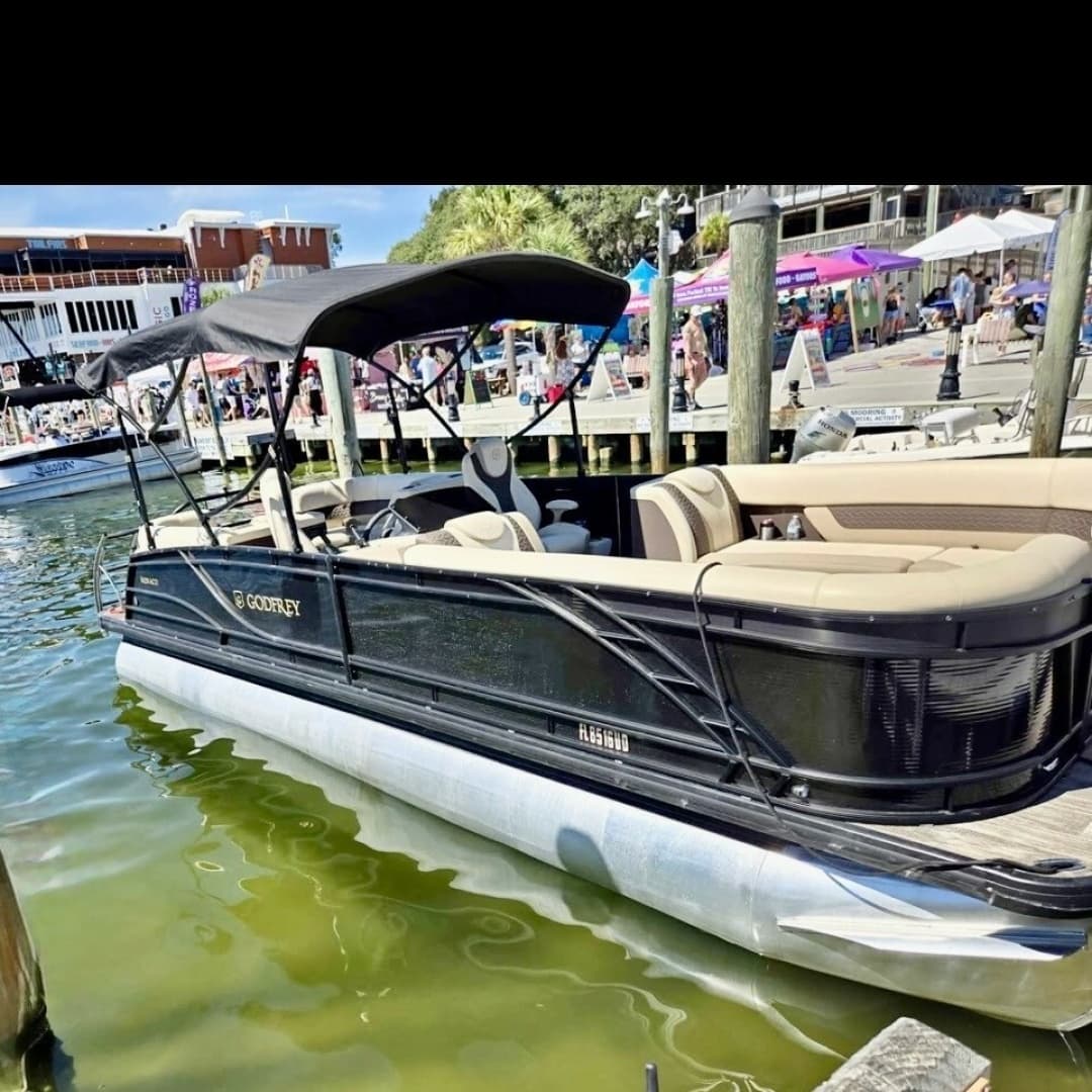 2022 Godfrey Monaco 255 SB