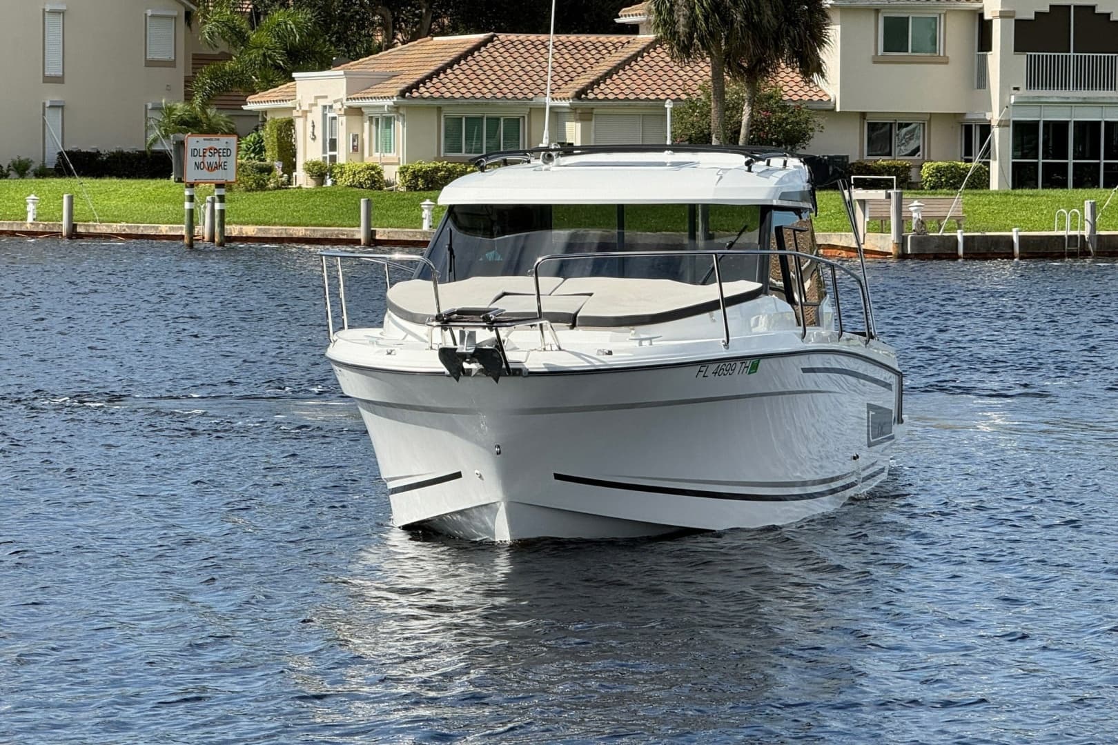 2022 Jeanneau NC 795 Series 2