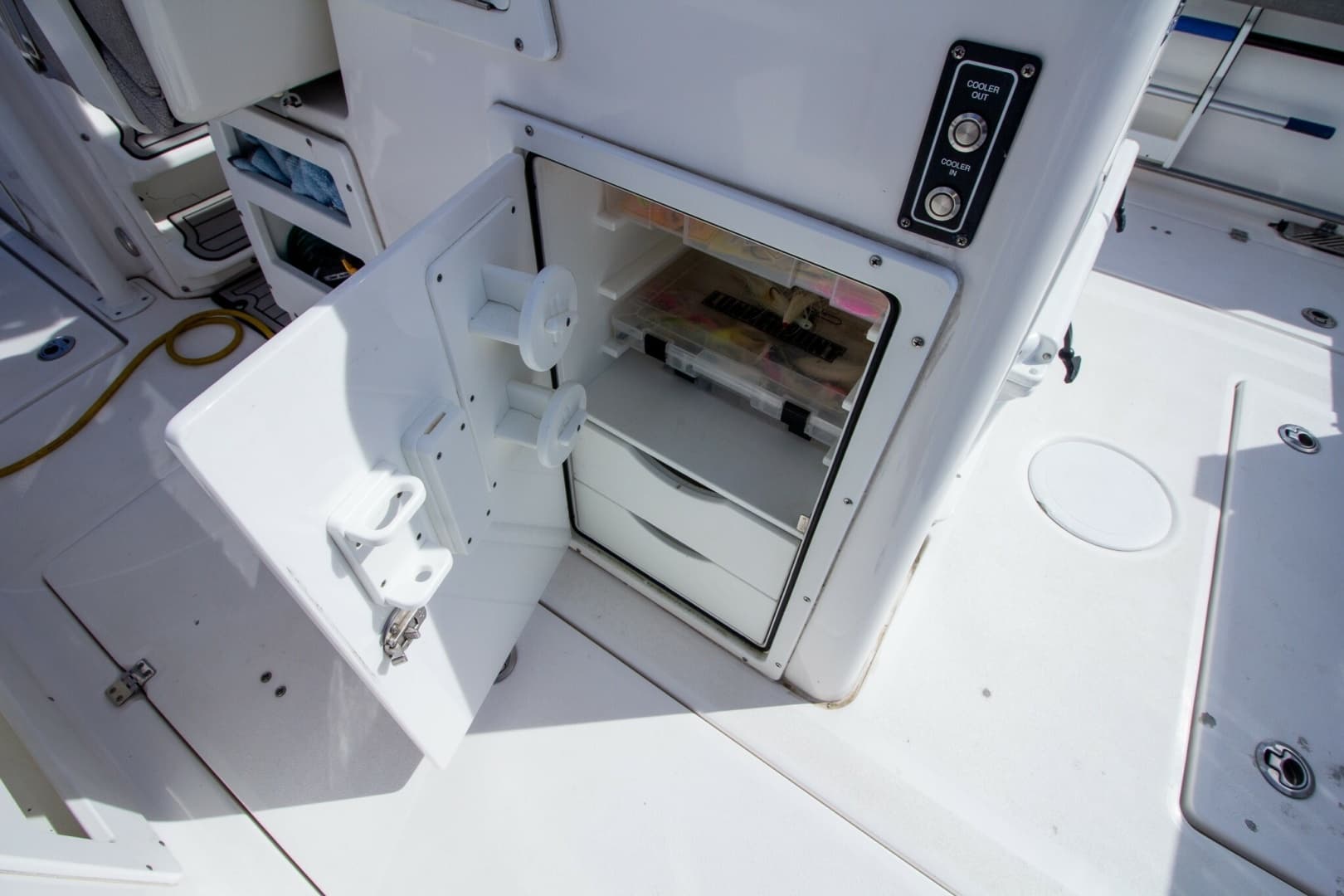 2019 Sea Fox 328 Commander