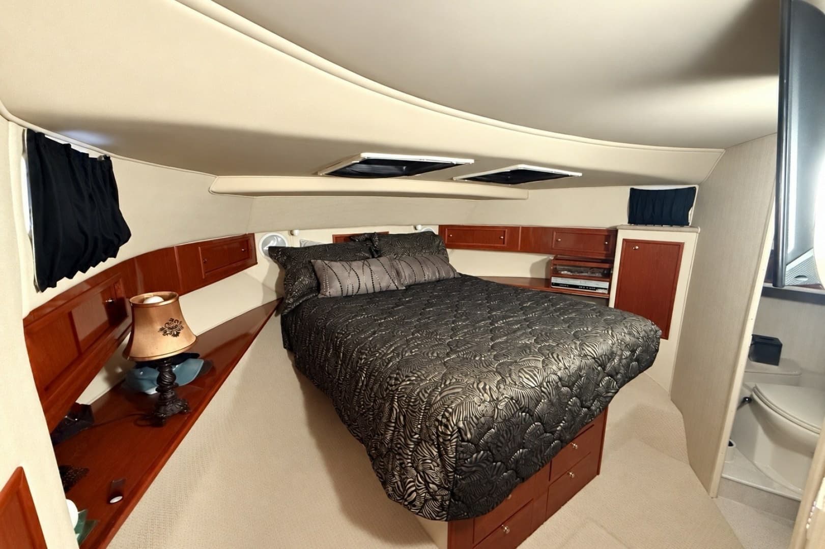 2009 Harbor Master Coastal 520