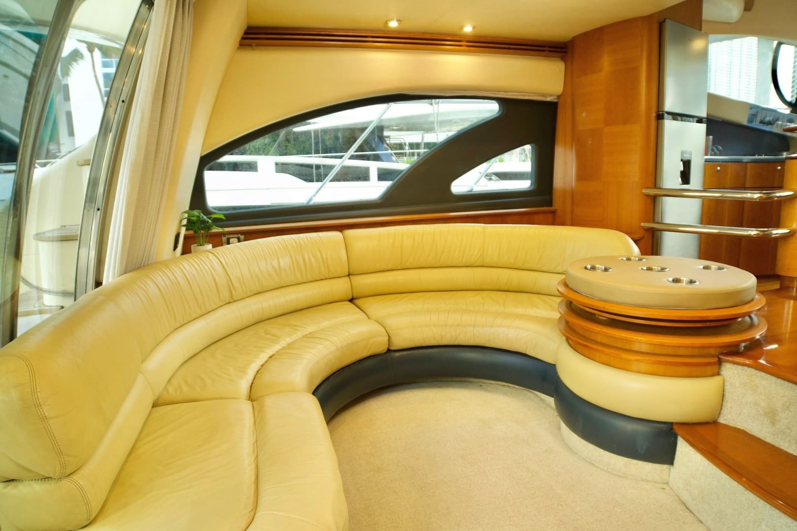 2007 Azimut 55E
