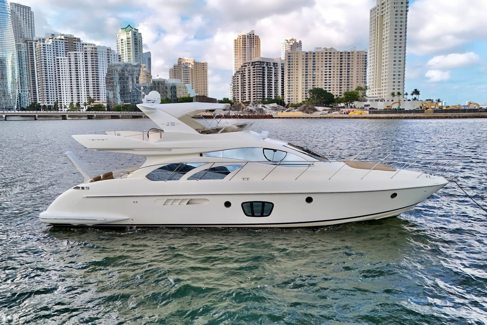 2007 Azimut 55E