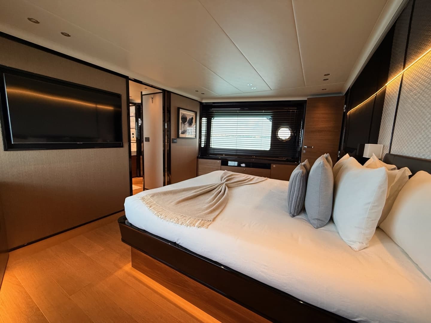 2023 Absolute Navetta