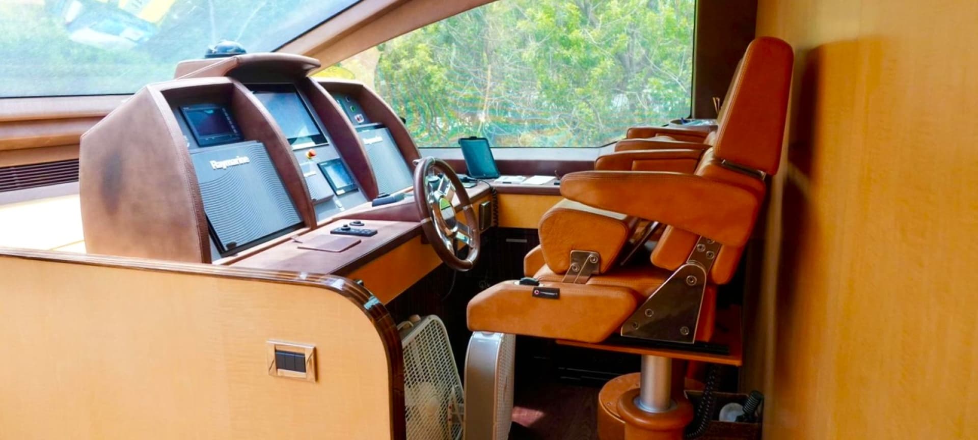 2015 Azimut 