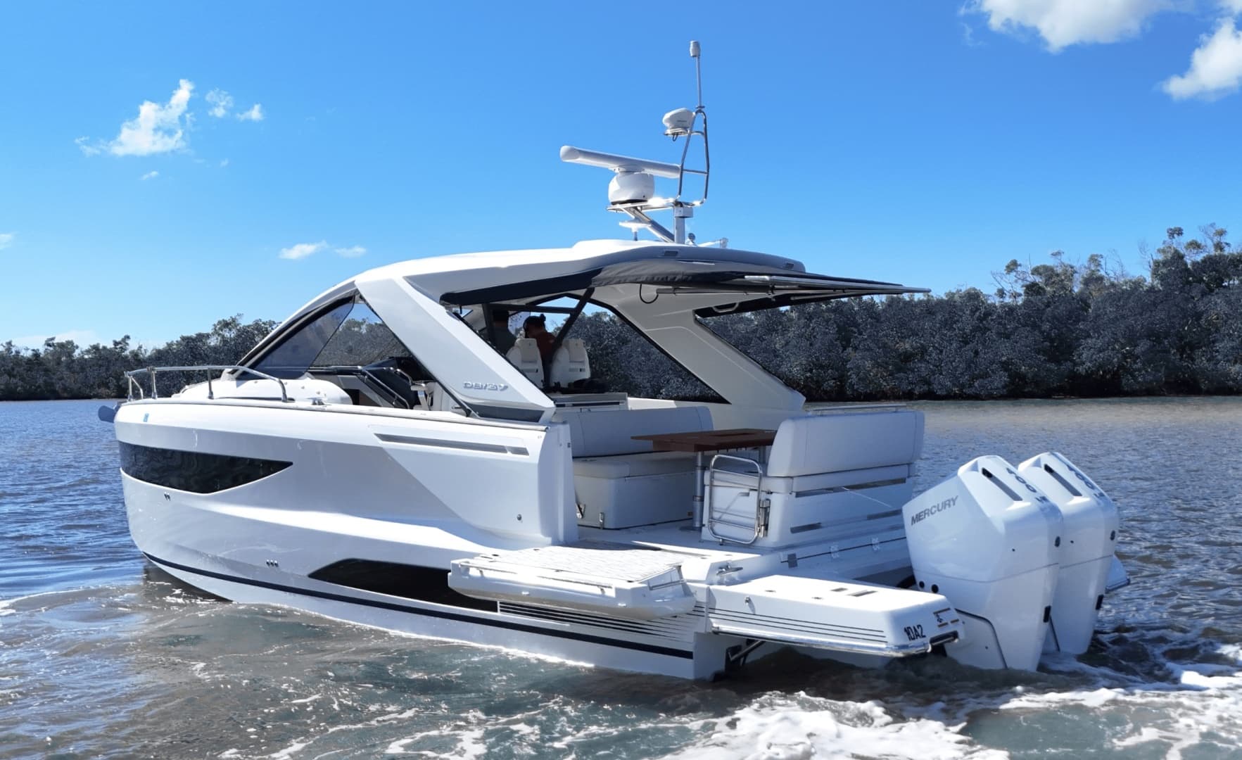 2025 Jeanneau DB37