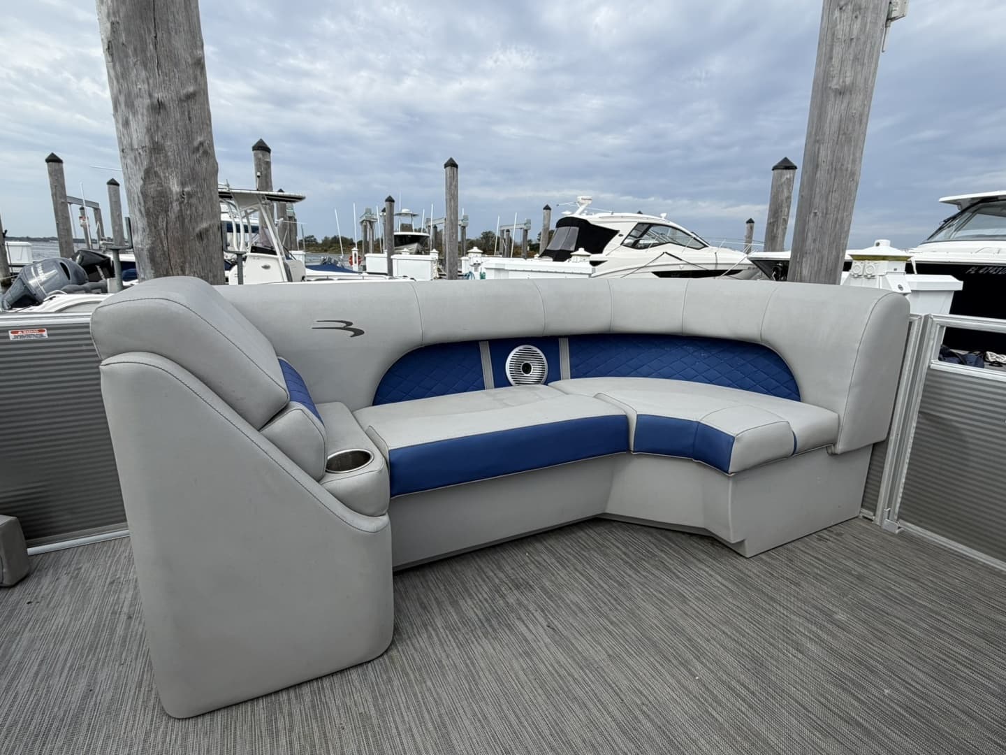 2021 Bennington 23 SBRXP