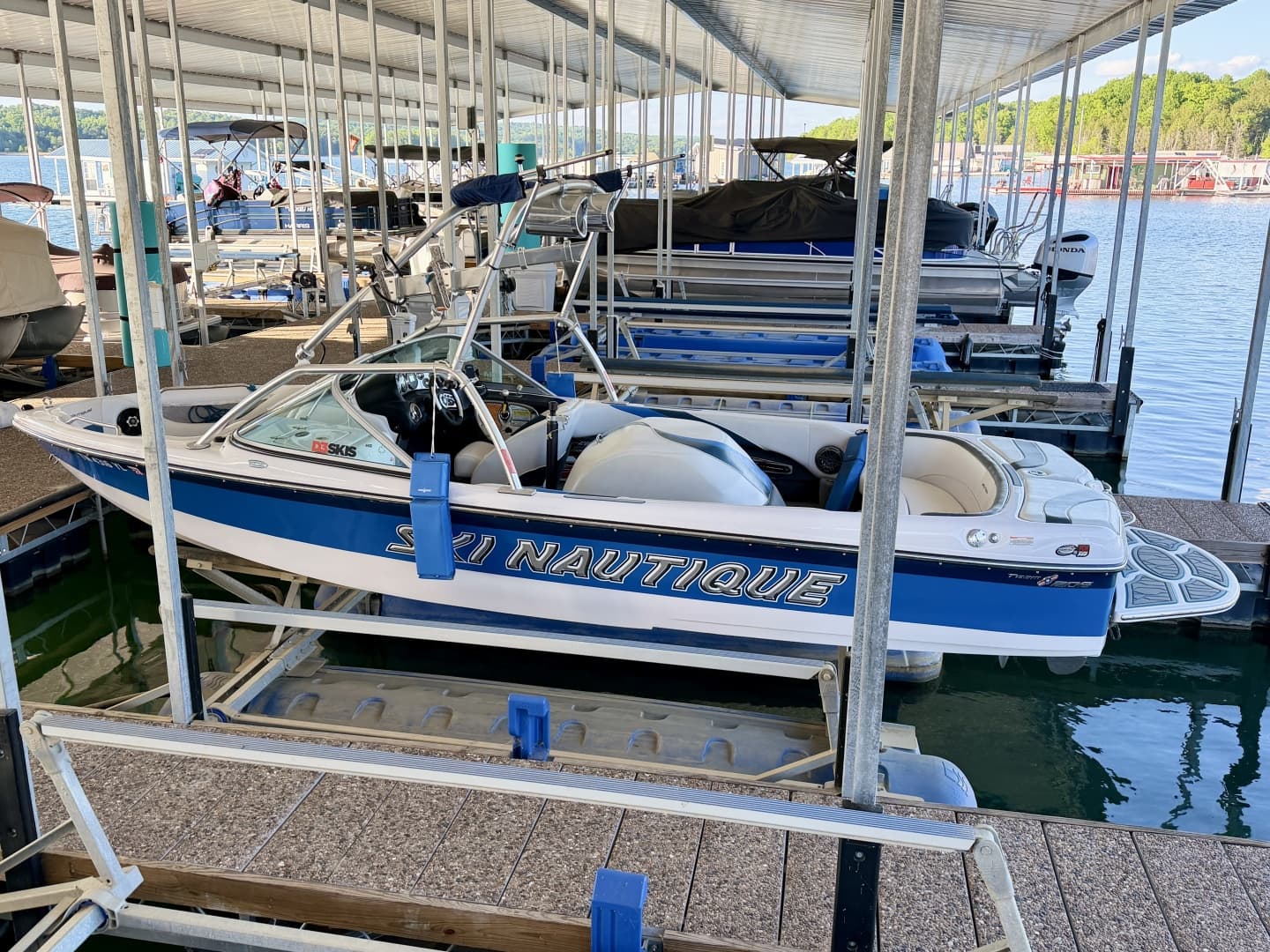 2009 Correct Craft Ski Nautique 206 Team Edition