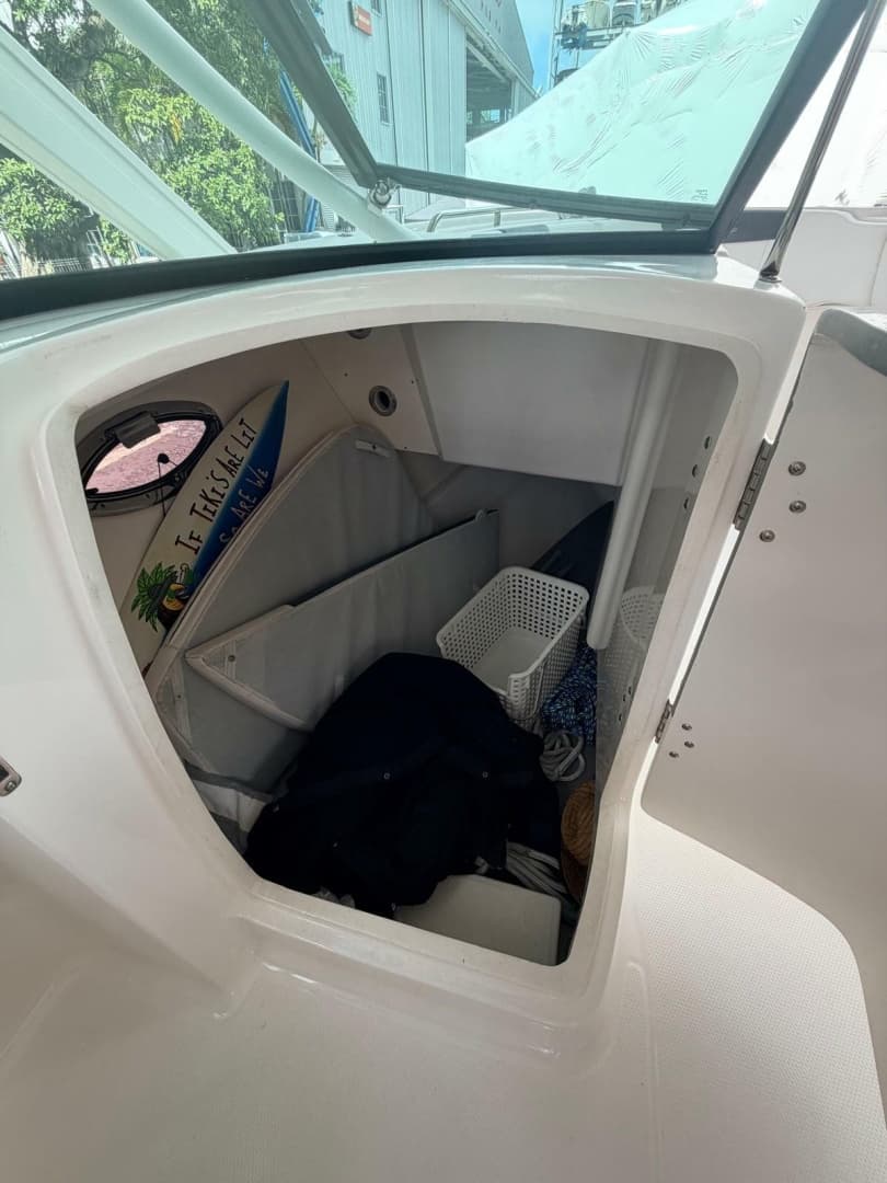 2019 Robalo 
