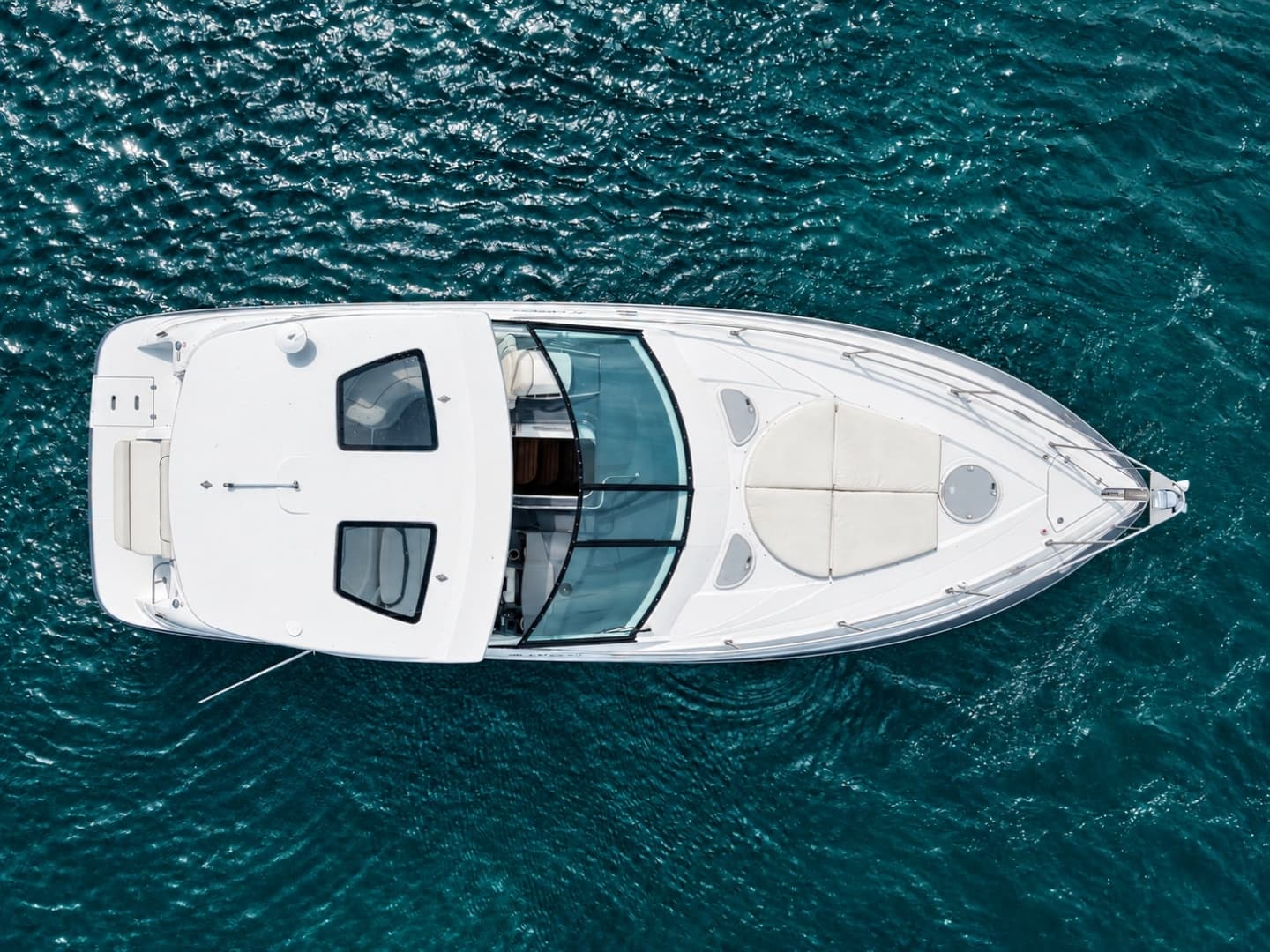 2020 Cruisers Yachts 35 Express