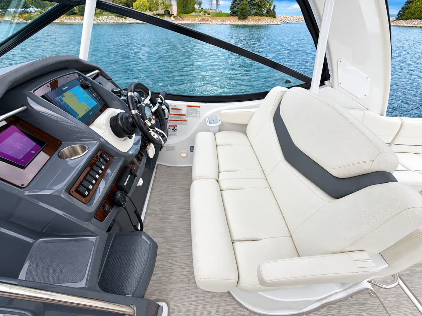 2020 Cruisers Yachts 35 Express