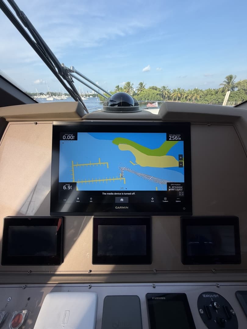 2016 Ferretti Yachts 