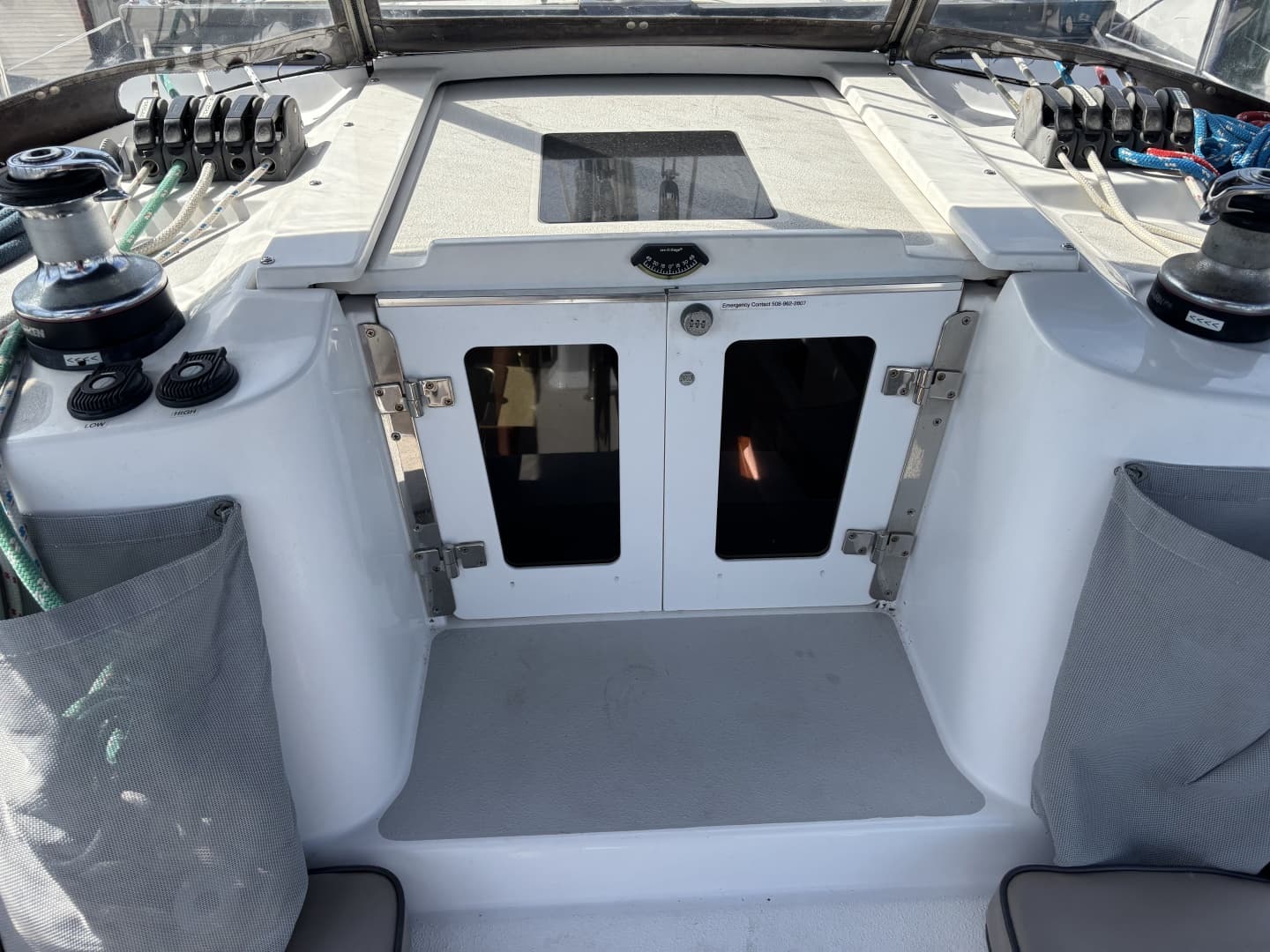 2007 Catalina 387