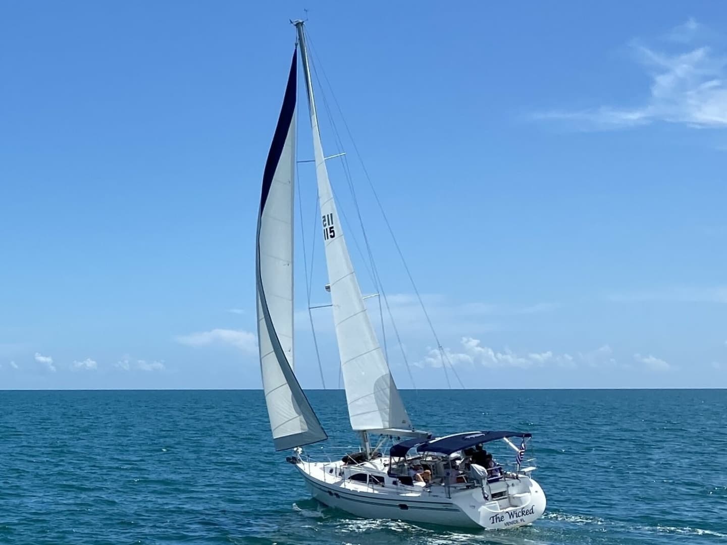2007 Catalina 387