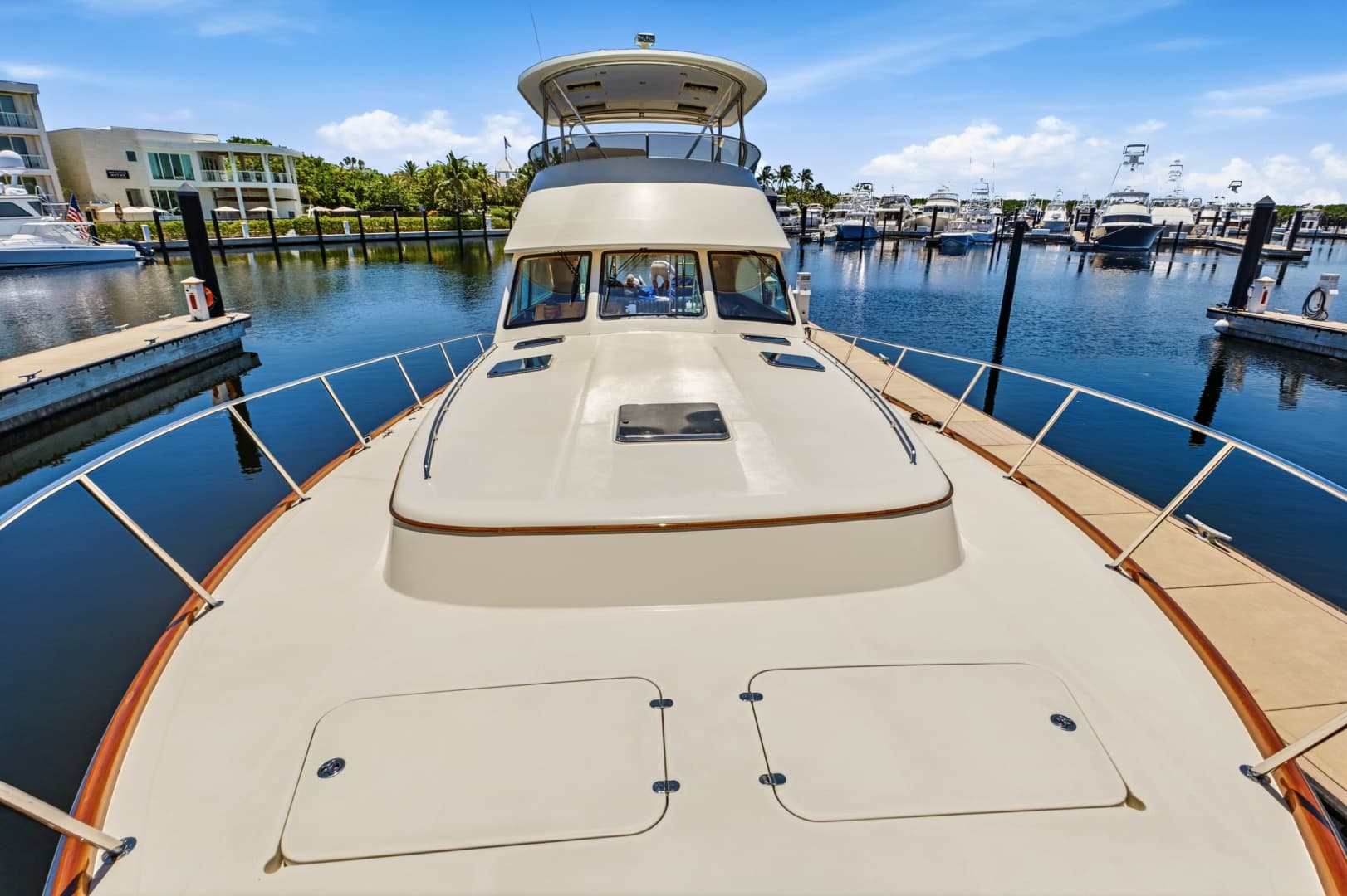 2007 Hinckley Talaria 55MY