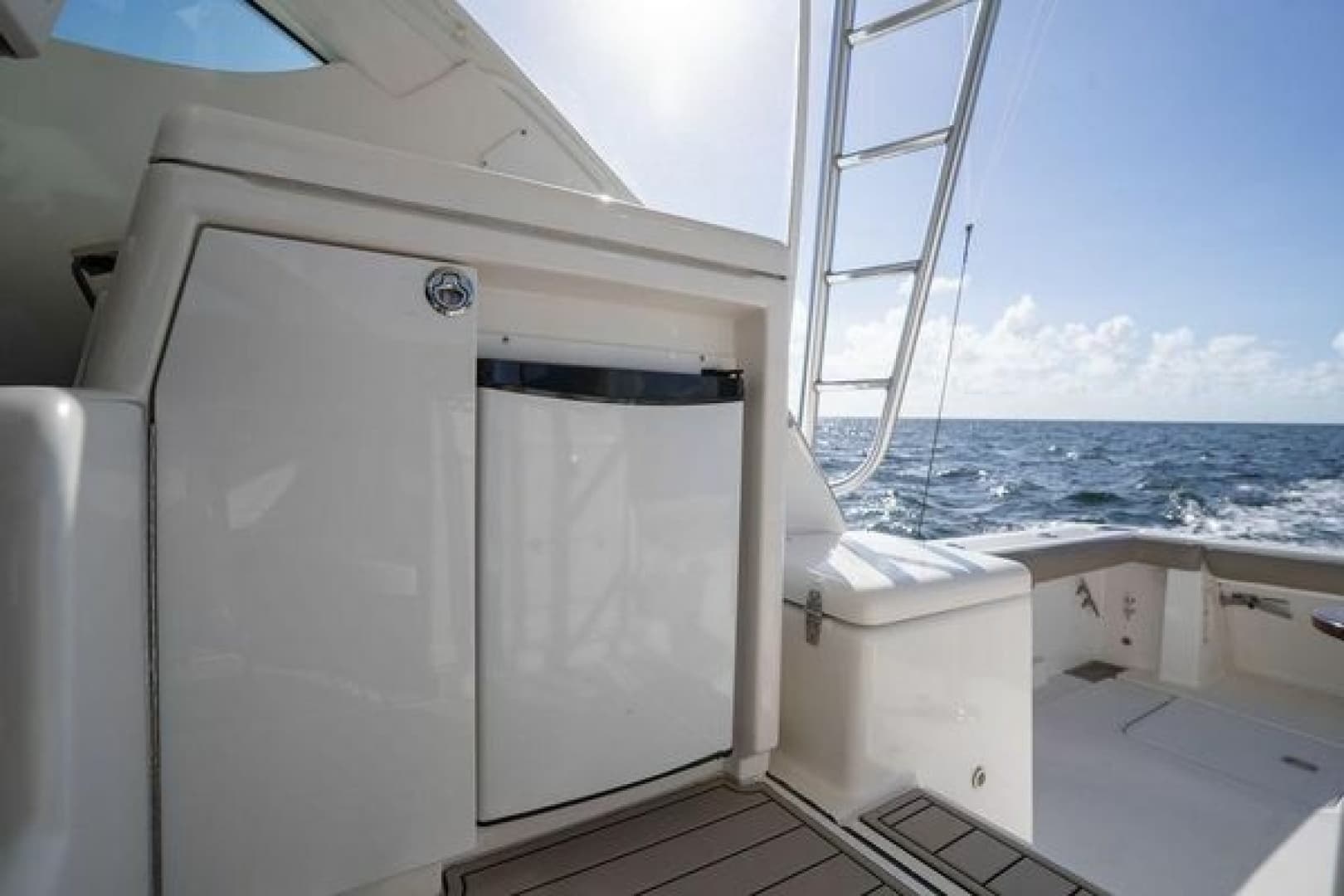2005 Tiara Yachts 4200 Open
