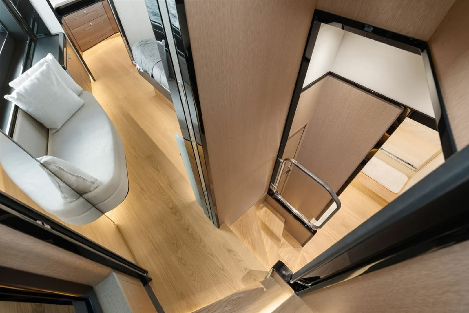 2023 Absolute Navetta 64