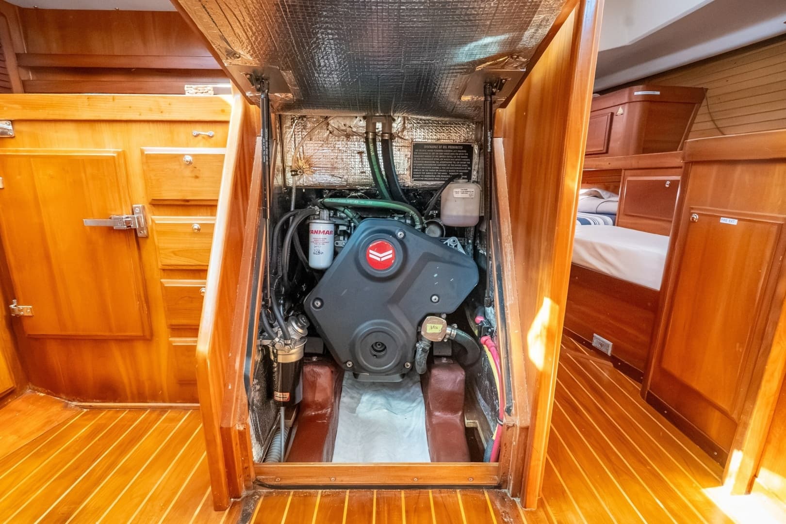 2005 Sabre 426