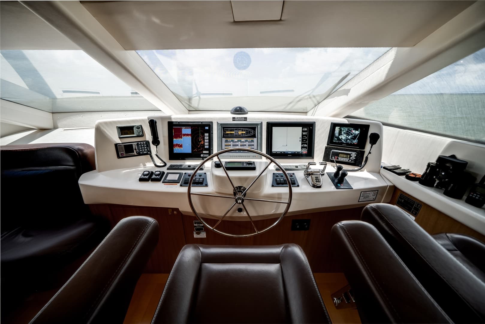 2008 Hatteras 