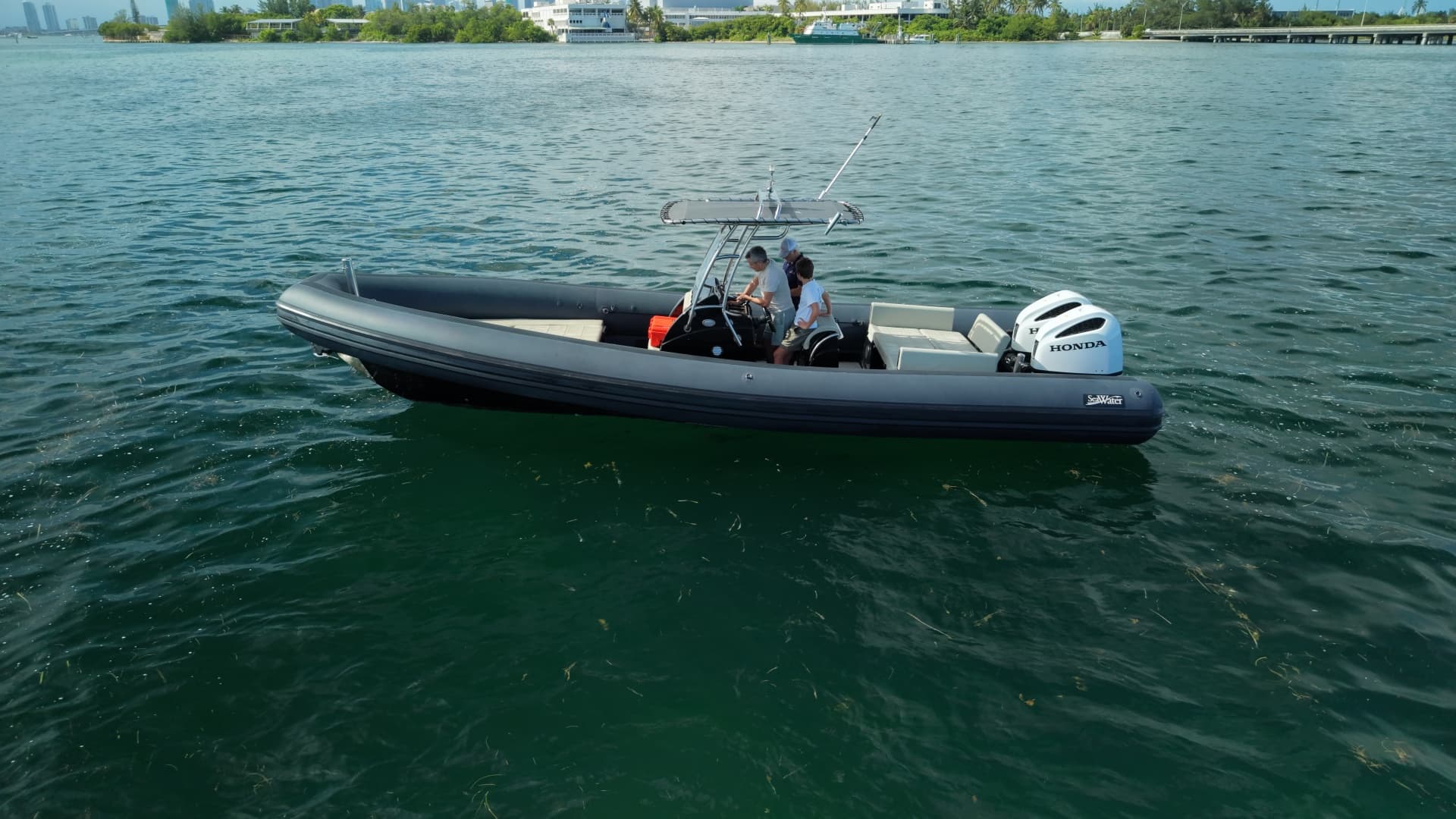 2023 Seawater Phantom 280