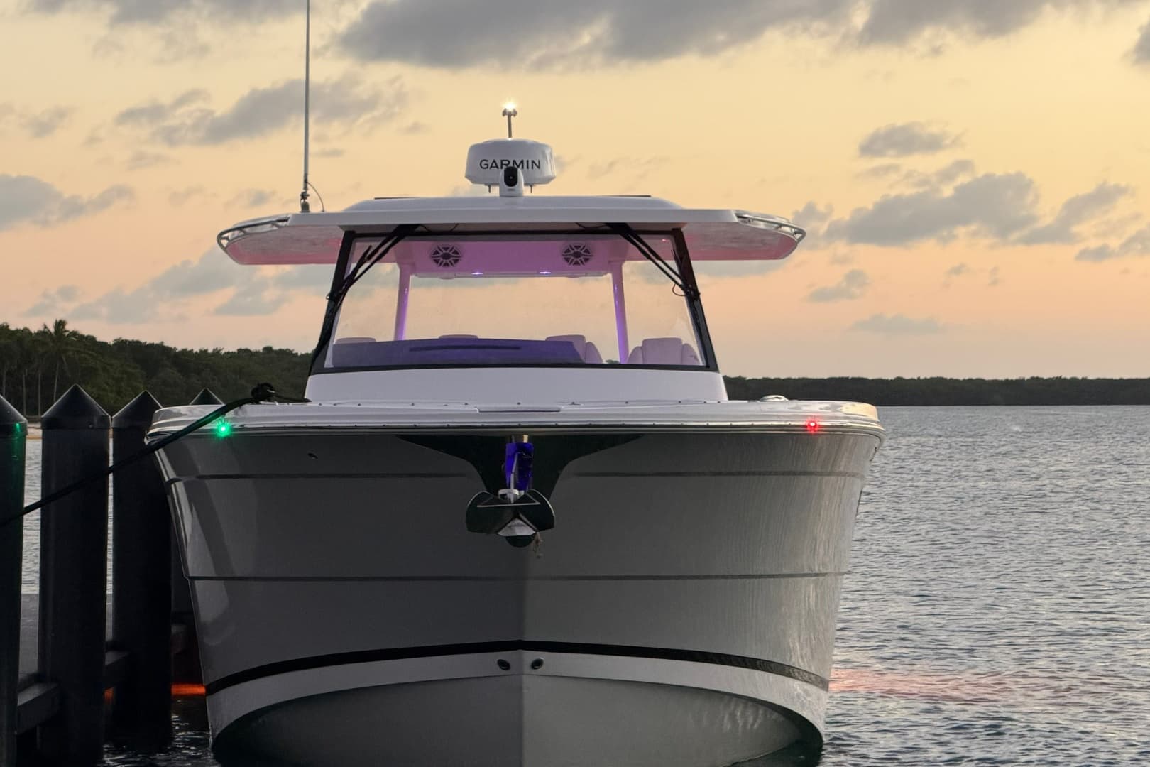 2020 Regal 38 SAV
