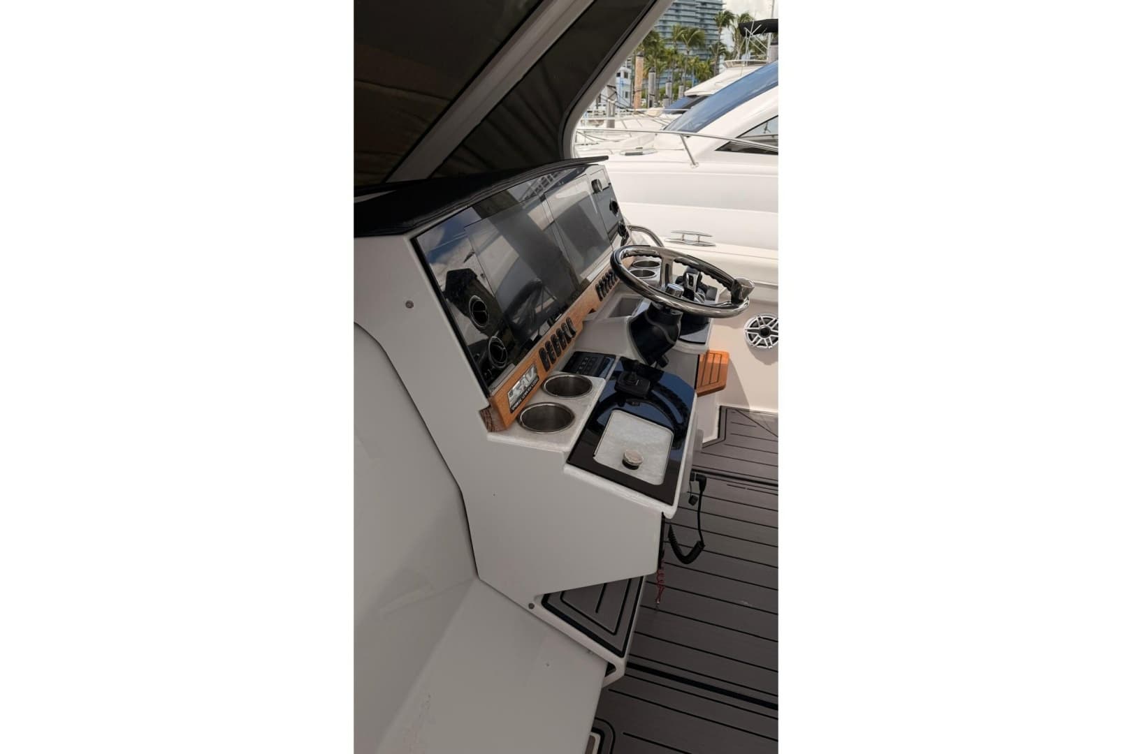 2020 Regal 38 SAV
