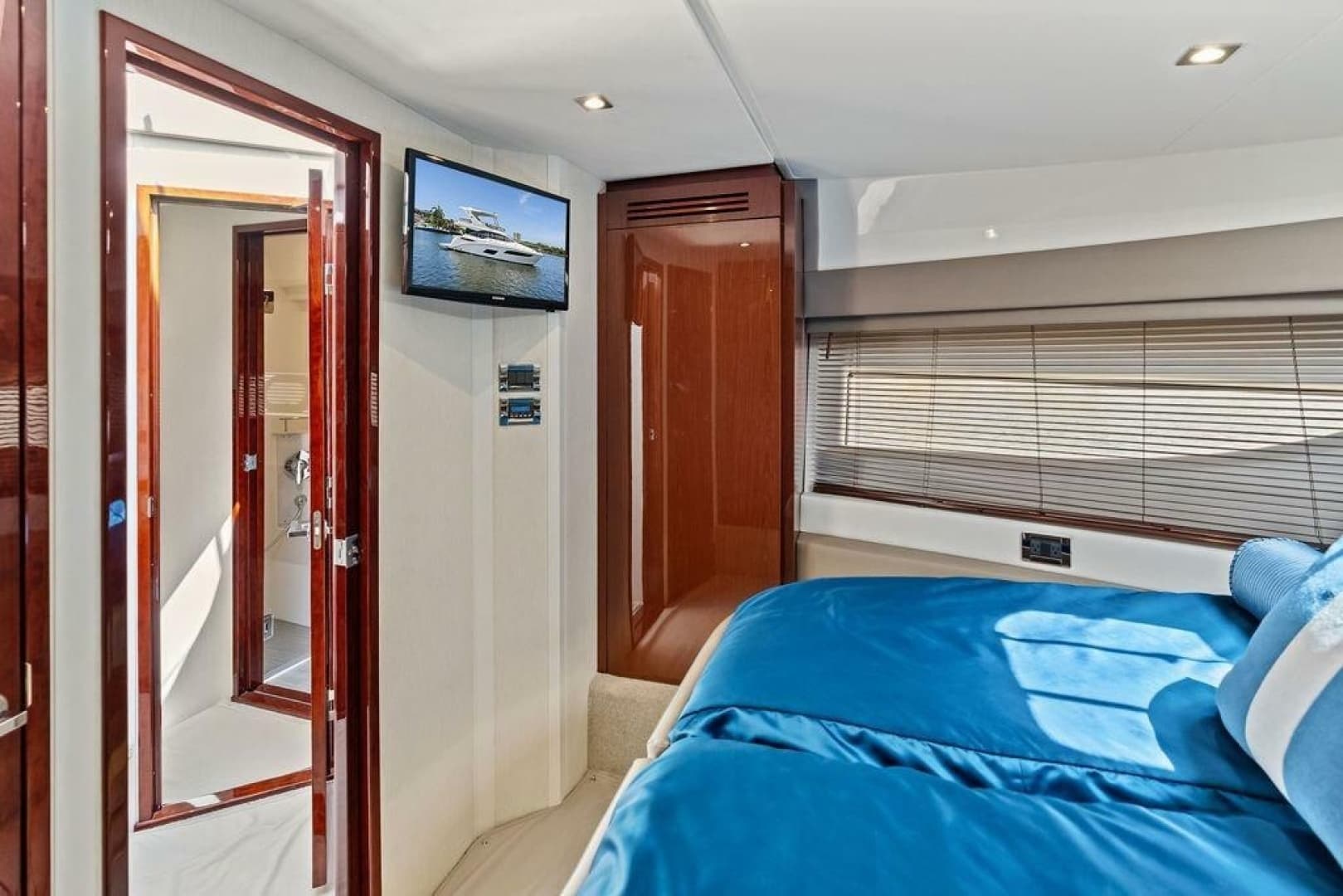 2018 Sea Ray Fly 460
