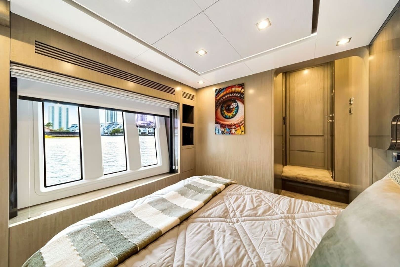 2017 Azimut 84