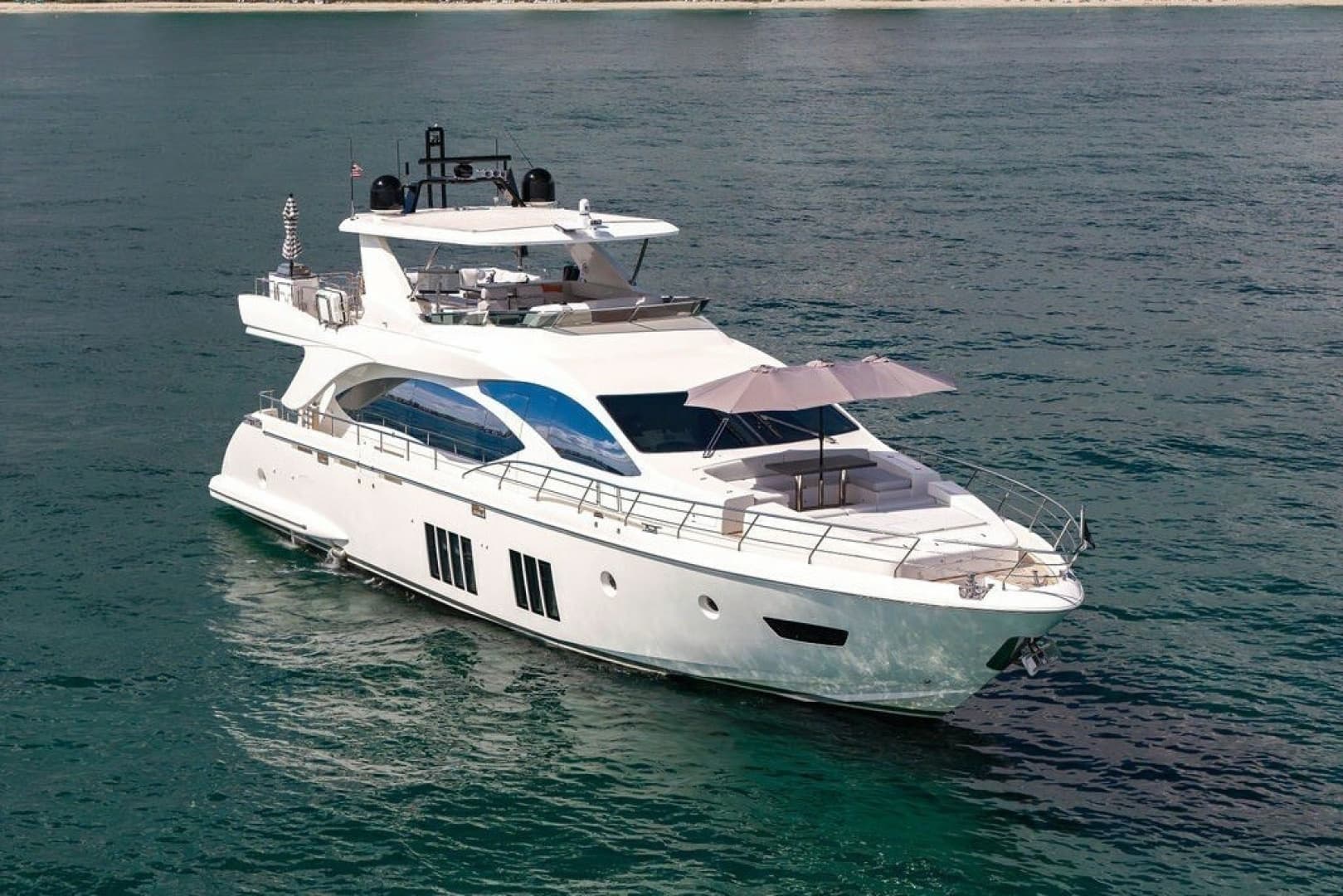 2017 Azimut 84