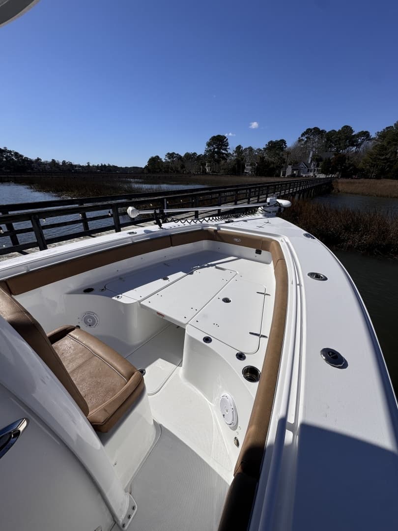 2023 Sea Hunt Gamefish 27FS