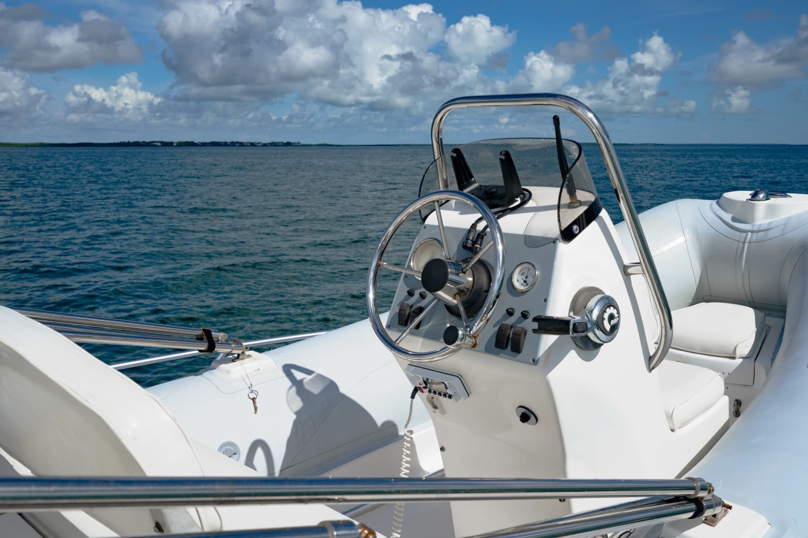 2004 Hatteras 54 Convertible