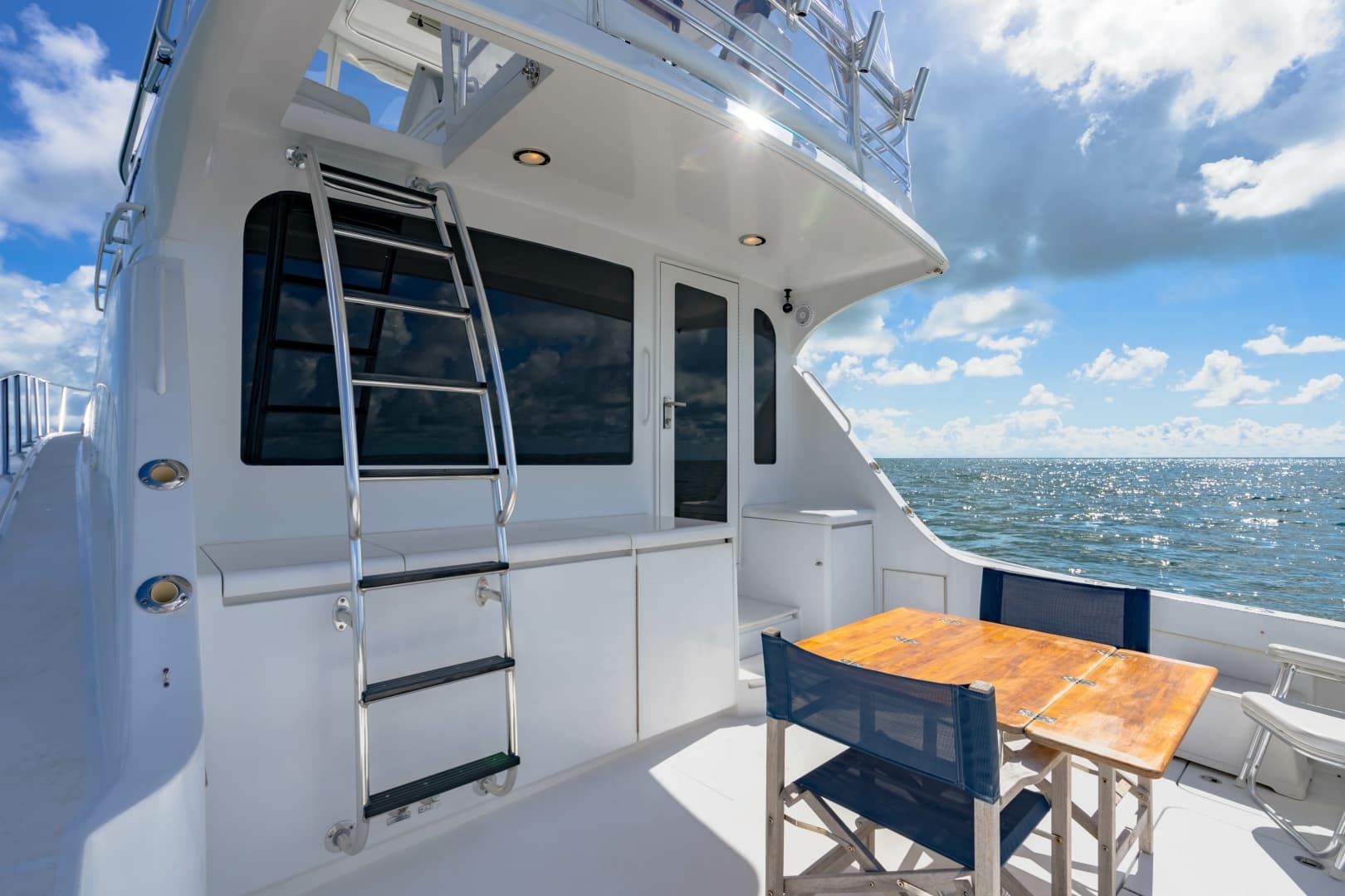 2004 Hatteras 54 Convertible